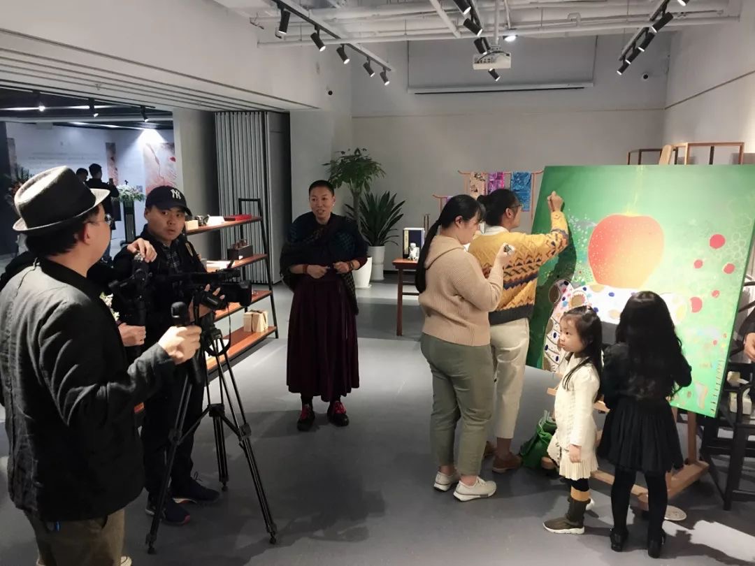 1573093704785675.jpg 2.jpg